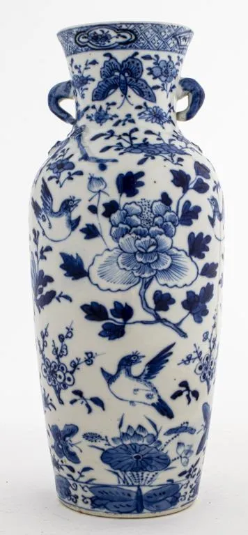 Chinese Export Blue & White Porcelain Vase