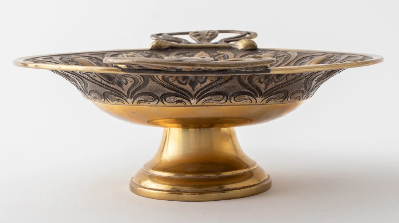 German WMF Jugendstil Brass Tazza, ca. 1890