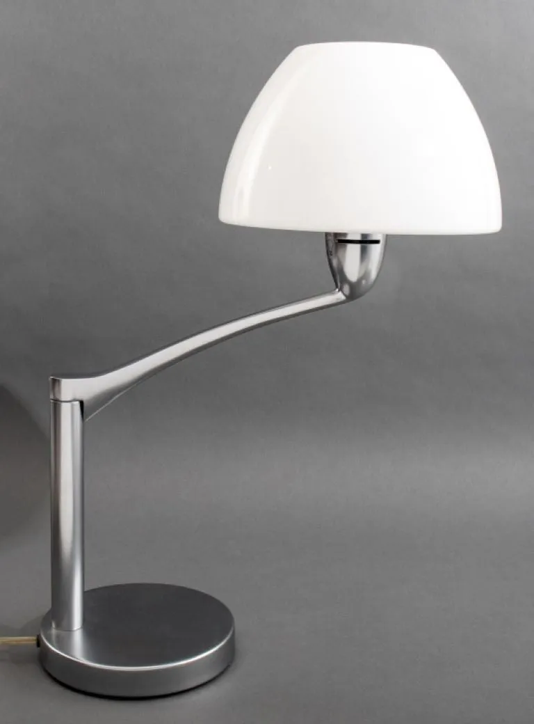 Modern Style Global Lighting Table Lamp