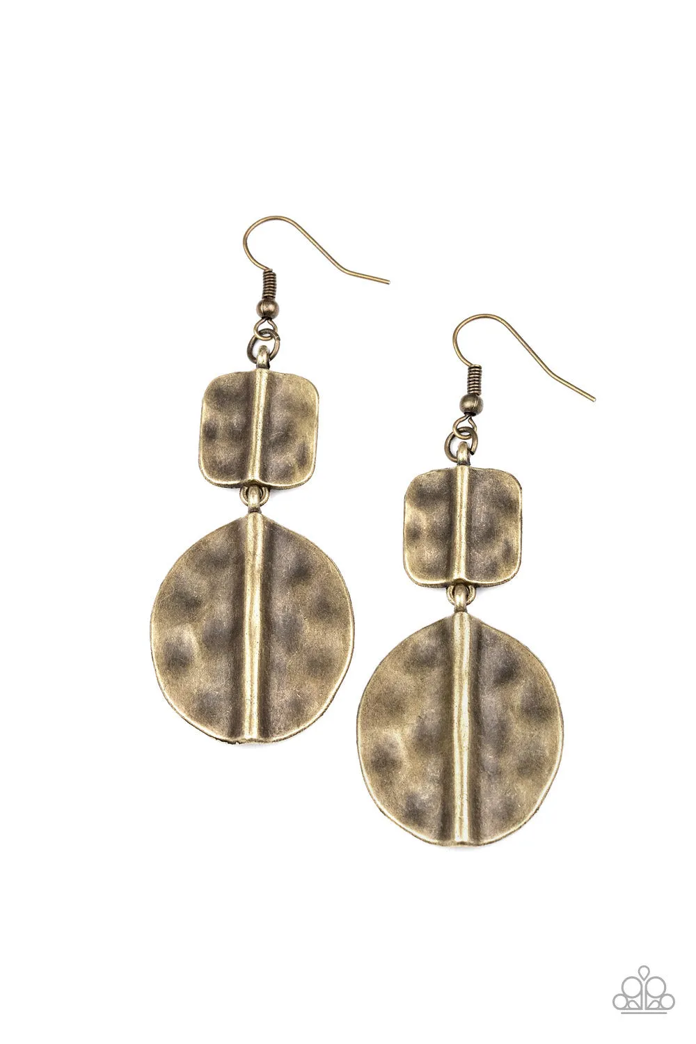 Paparazzi Lure Allure - Brass Earring