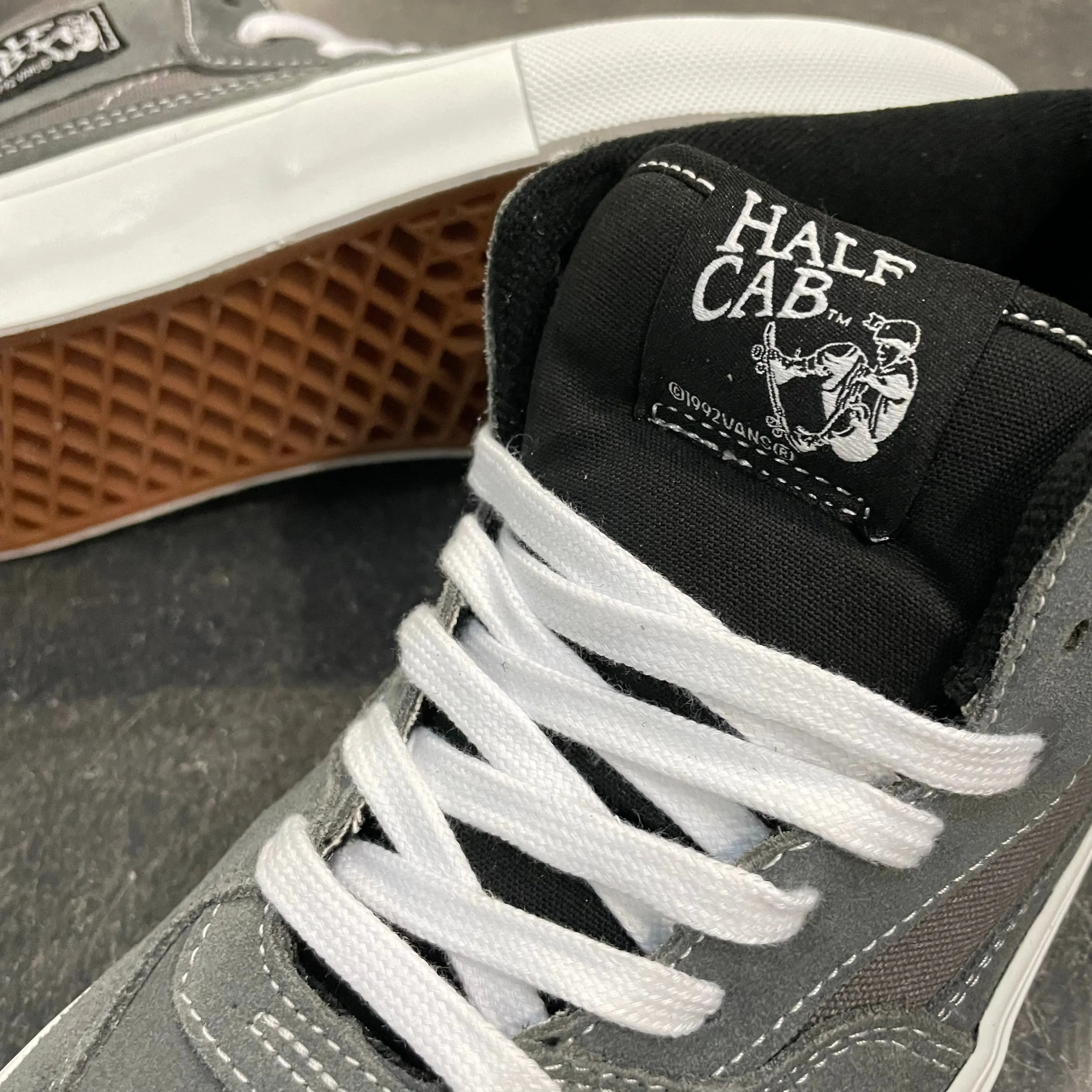 Vans Skate Half Cab Grey/White SALE